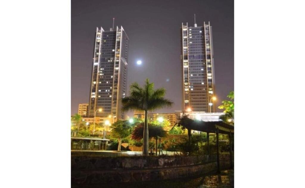 Luxury Flat In Skyscraper Leilighet Santa Cruz de Tenerife Eksteriør bilde